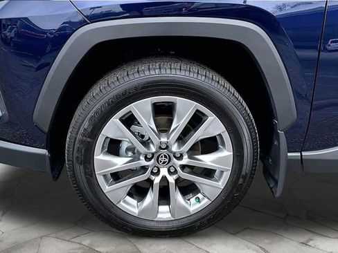 Used 2025 Toyota RAV4 Limited w/ Advanced Technology Package image 8