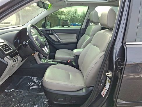 Used 2018 Subaru Forester 2.5i Limited w/ Popular Package #2 image 13