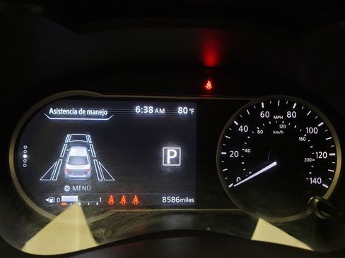 Used 2025 Nissan Versa SR w/ Trunk Package FWD image 23