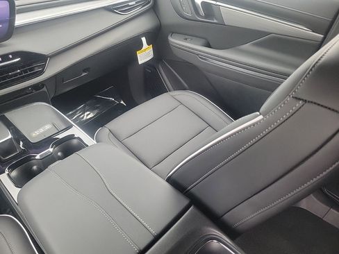 New 2026 Buick Enclave Preferred w/ Power Package FWD image 13