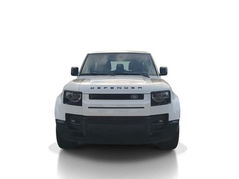 Certified 2025 Land Rover Defender 90 V8 AWD/4WD image 3