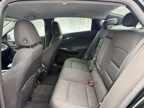 Used 2016 Chevrolet Malibu LT image 24