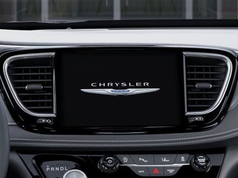 New 2026 Chrysler Pacifica Select FWD image 19