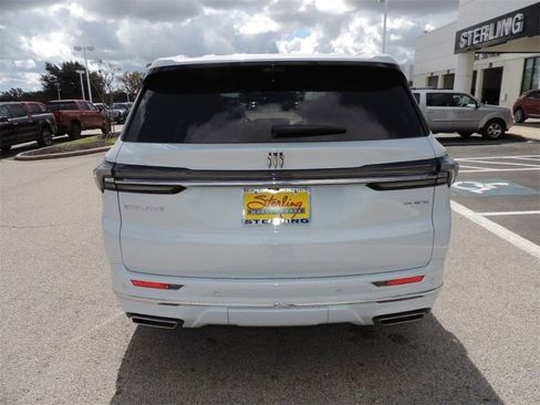 New 2026 Buick Enclave Avenir w/ Super Cruise Package image 6