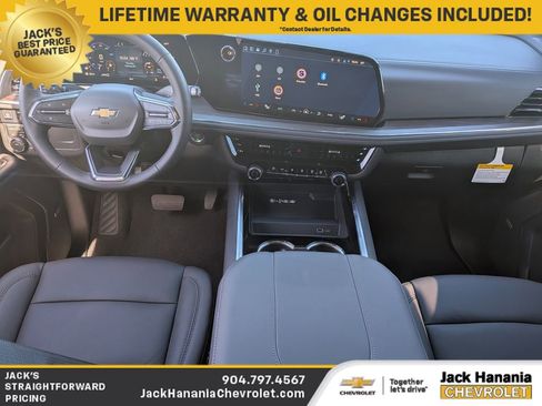 New 2026 Chevrolet Suburban LT w/ Comfort Package AWD/4WD image 15