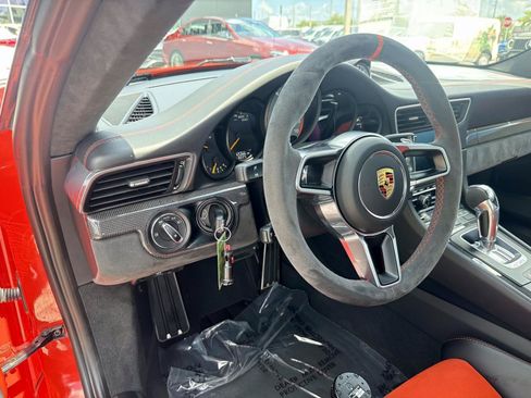 Used 2016 Porsche 911 GT3 RS RWD image 17