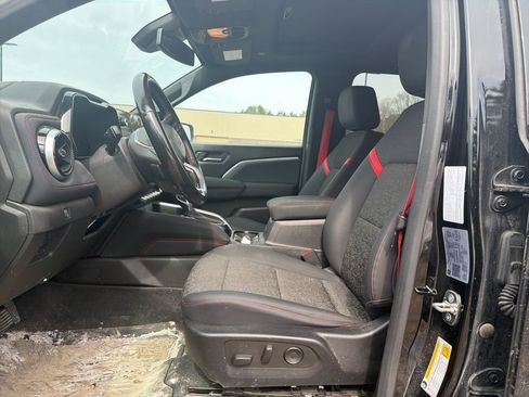 Used 2023 Chevrolet Colorado Z71 w/ Z71 Convenience Package 2 image 15