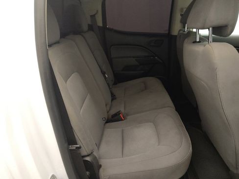 Used 2017 GMC Canyon 2WD Crew Cab w/ Convenience Package image 19