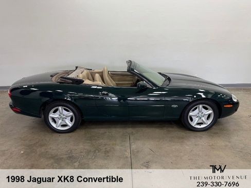 Used 1998 Jaguar XK8 Convertible RWD image 17