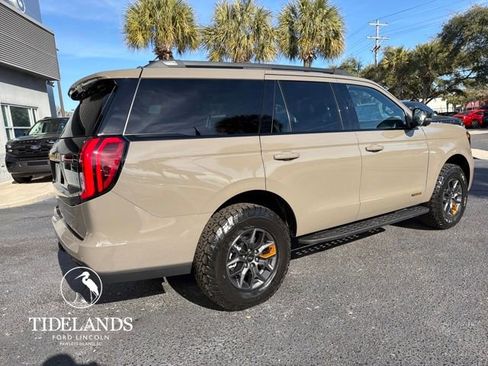 New 2026 Ford Expedition Tremor image 7