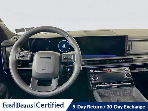 Used 2025 Hyundai Santa Fe Calligraphy AWD/4WD image 25