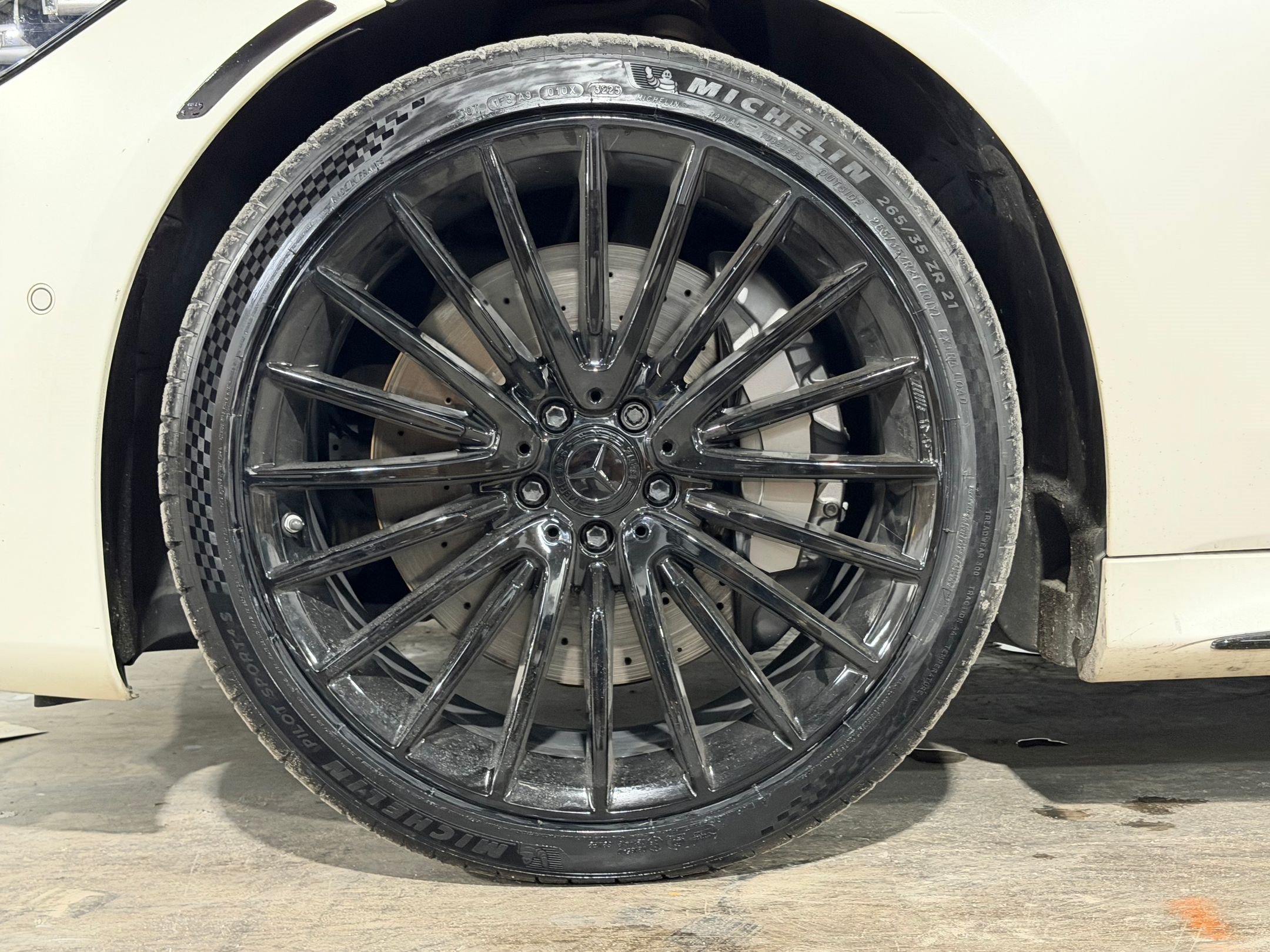 Used 2023 Mercedes-Benz S 580 4MATIC Sedan w/ AMG Line image 12