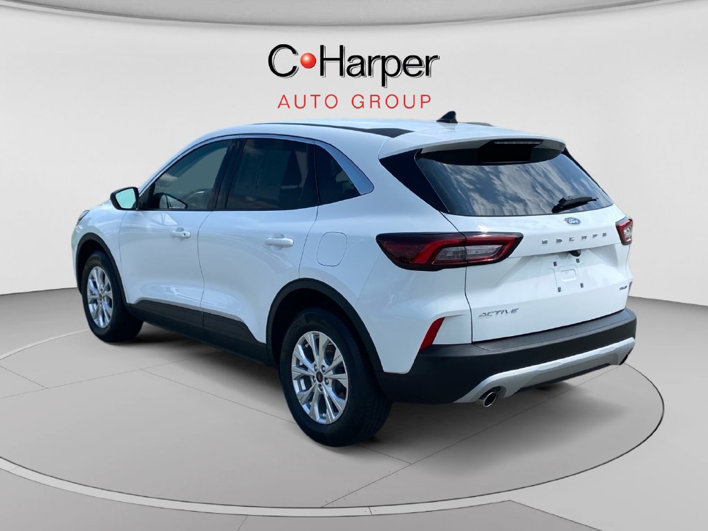 Used 2023 Ford Escape Active AWD/4WD image 5