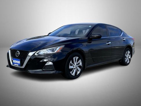 Used 2020 Nissan Altima 2.5 S image 1