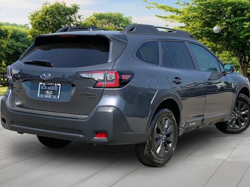 Used 2025 Subaru Outback Onyx Edition XT AWD/4WD image 6