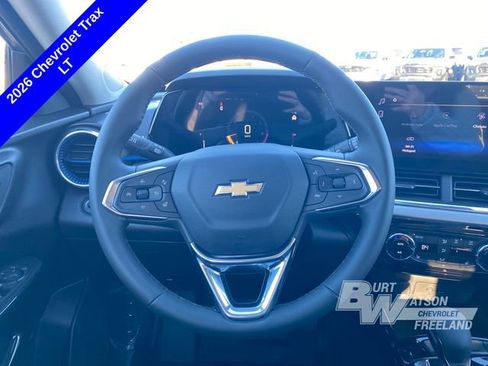 New 2026 Chevrolet Trax LT w/ Driver Confidence Package image 19