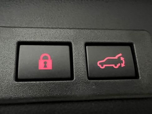 New 2025 Subaru Ascent Bronze Edition image 17