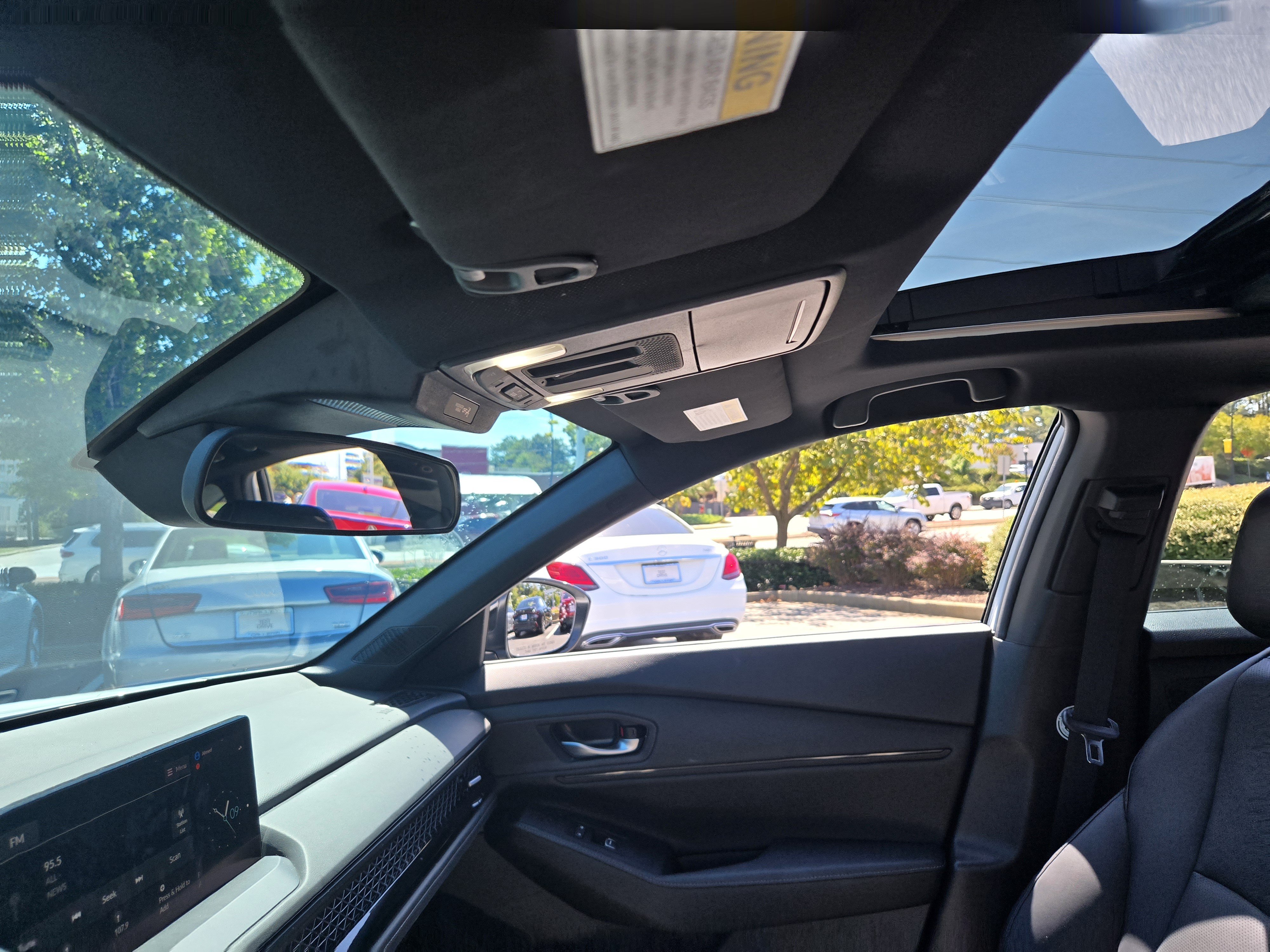 Used 2024 Honda Accord Sport image 18