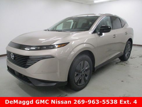 New 2025 Nissan Murano SL image 1