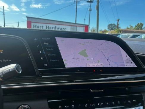 Used 2021 Cadillac Escalade Premium Luxury w/ Driver Assist Tech Package image 31