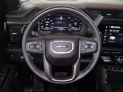 Used 2025 GMC Sierra 2500 AT4 AWD/4WD image 23