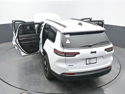 New 2026 Jeep Grand Cherokee L 4WD image 73
