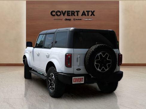 Used 2024 Ford Bronco Outer Banks AWD/4WD image 4