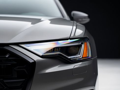 Used 2024 Audi S6 Premium Plus w/ Premium Plus Package image 10