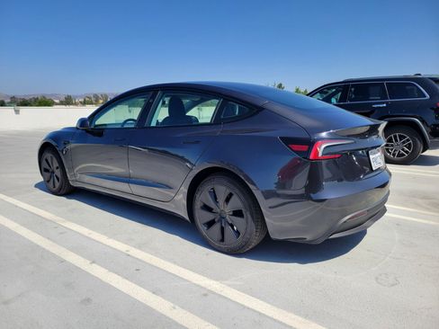 Used 2024 Tesla Model 3 Standard Range RWD image 3