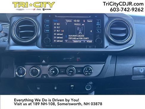 Used 2017 Toyota Tacoma TRD Off-Road w/ Tow Package (A/T) image 23