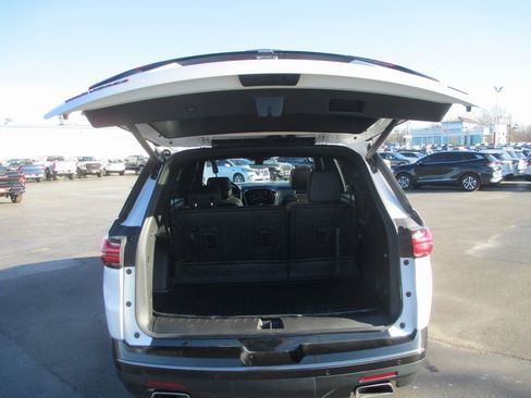 Certified 2023 Chevrolet Traverse Premier w/ Redline Edition image 7