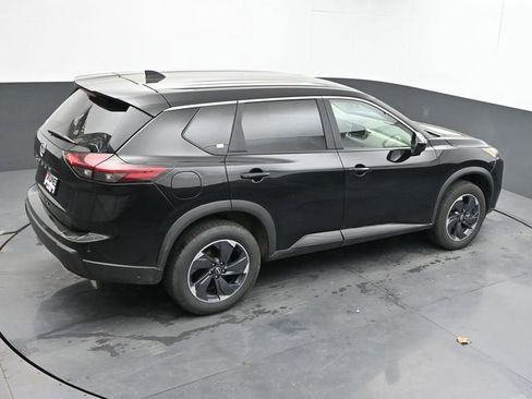 Used 2025 Nissan Rogue SV FWD image 21
