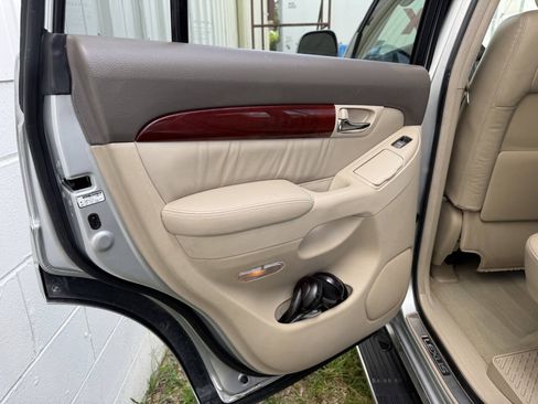 Used 2008 Lexus GX 470 AWD/4WD image 20
