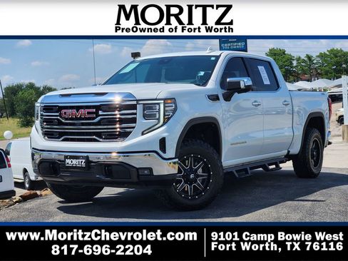 Used 2024 GMC Sierra 1500 SLT AWD/4WD image 1