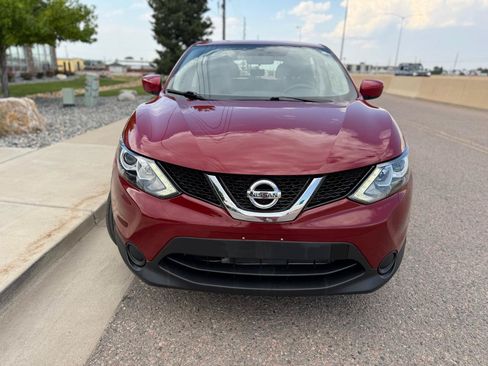 Used 2018 Nissan Rogue Sport S w/ S Appearance Package AWD/4WD image 5