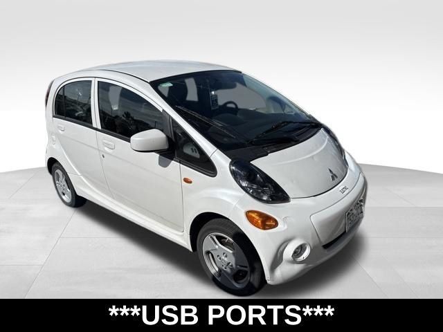 Used 2012 Mitsubishi i ES RWD image 4