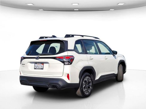 Used 2026 Subaru Forester AWD/4WD image 6