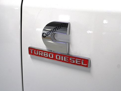 New 2026 RAM 3500 Big Horn AWD/4WD image 42