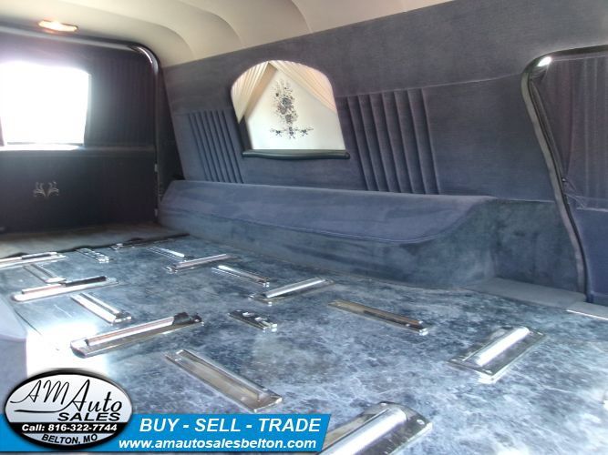 Used 2004 Cadillac De Ville Hearse FWD image 19