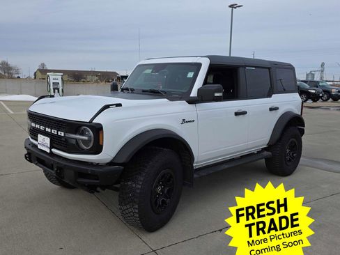Used 2024 Ford Bronco Wildtrak image 1
