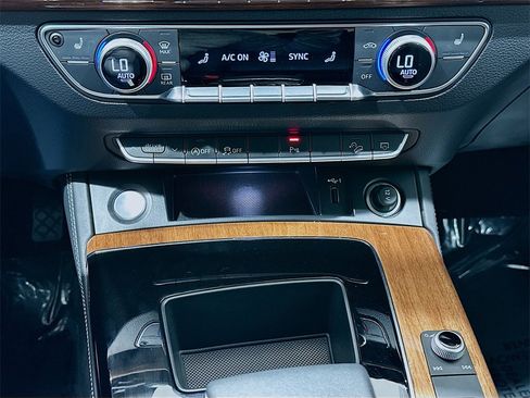 Used 2023 Audi Q5 2.0T Premium Plus image 15