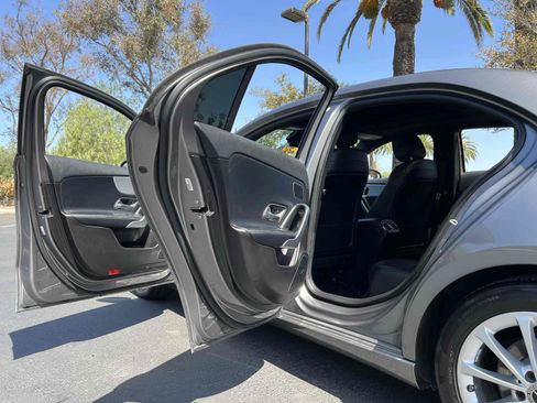 Used 2019 Mercedes-Benz A 220 image 43
