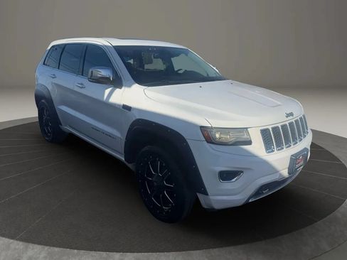 Used 2014 Jeep Grand Cherokee Overland w/ Advanced Technology Group AWD/4WD image 5