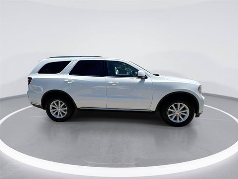 Used 2020 Dodge Durango SXT AWD/4WD image 11