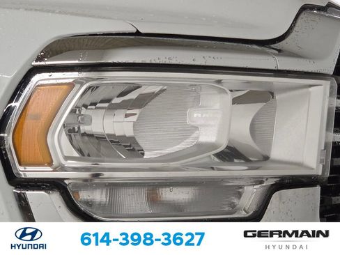 Used 2024 RAM 2500 Big Horn w/ Off Road Package AWD/4WD image 15