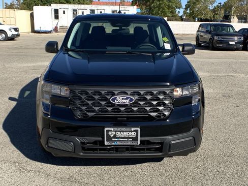 New 2025 Ford Maverick XL image 3