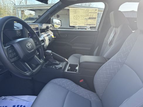 New 2026 Toyota Tacoma SR5 image 13