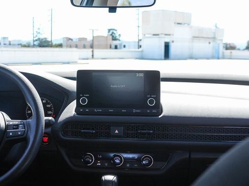 Certified 2024 Honda HR-V LX image 14