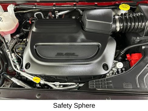 Used 2025 Chrysler Pacifica Select FWD image 18