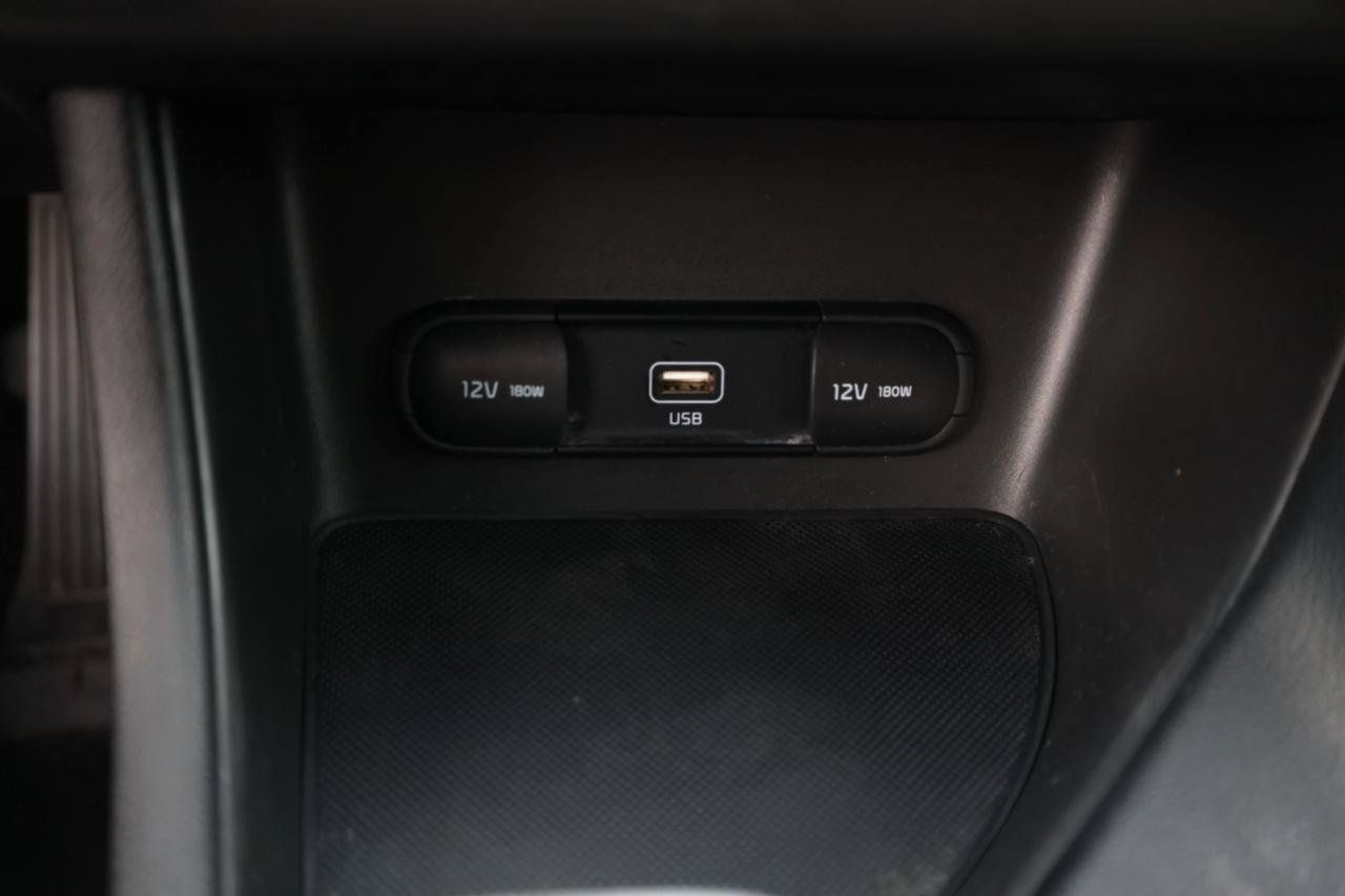 Used 2020 Kia Sportage LX FWD image 12